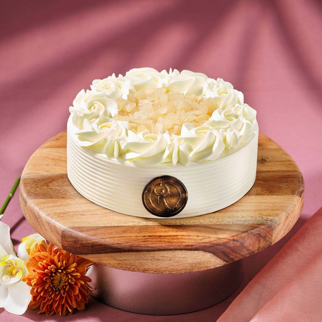 Revolution Bakers cake 31