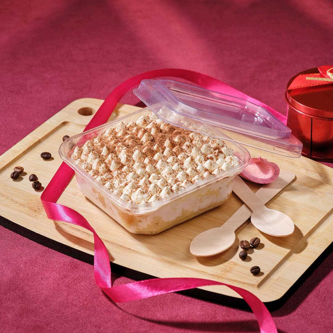 Revolution Bakers cake 38